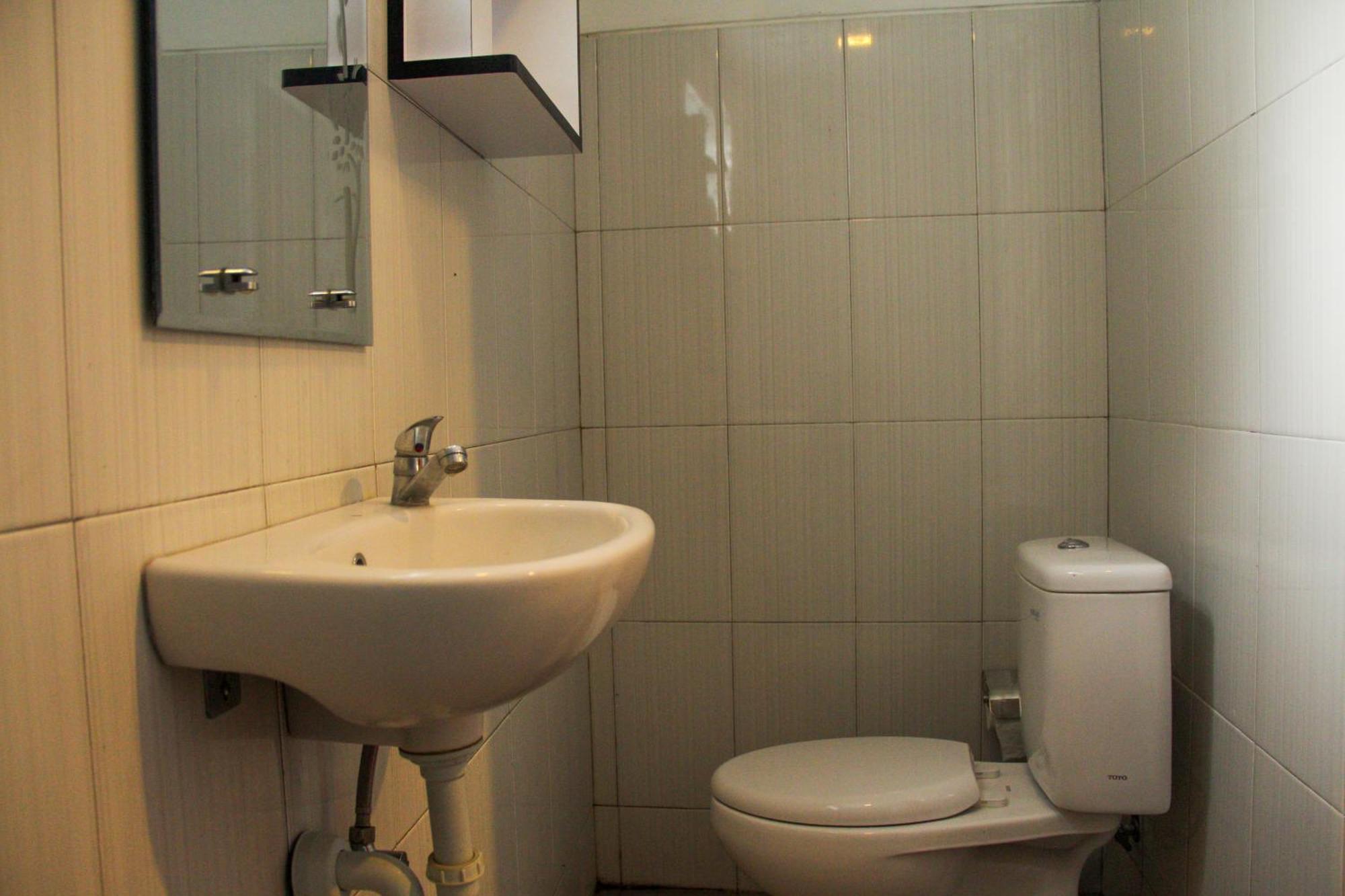 Nyoman Guesthouse Canggu Oda fotoğraf